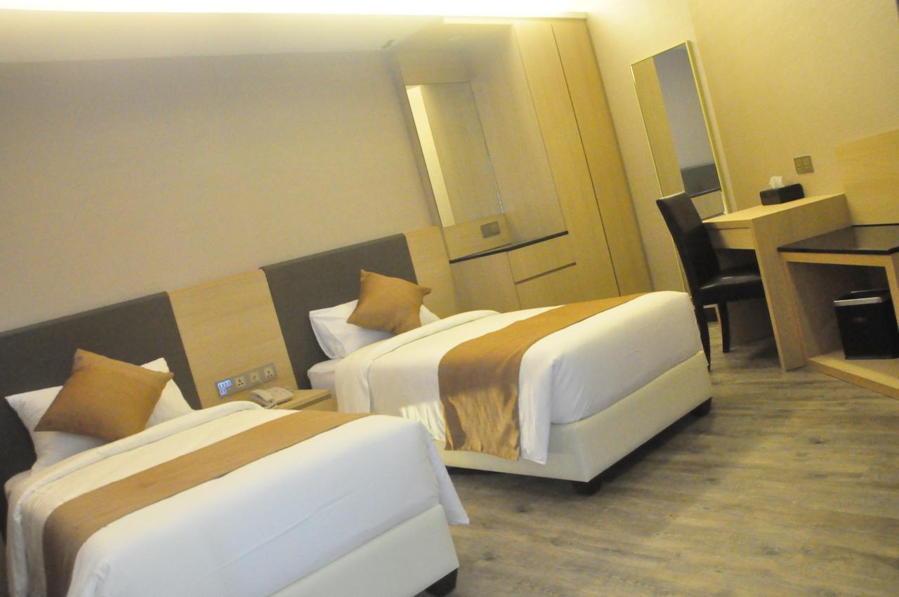 Geobay Hotel Johor Bahru Exterior foto